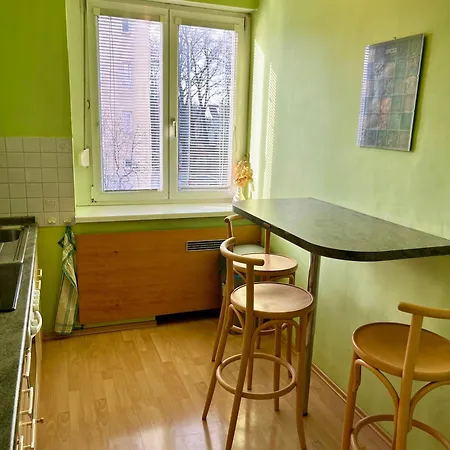 Apartment Victory *